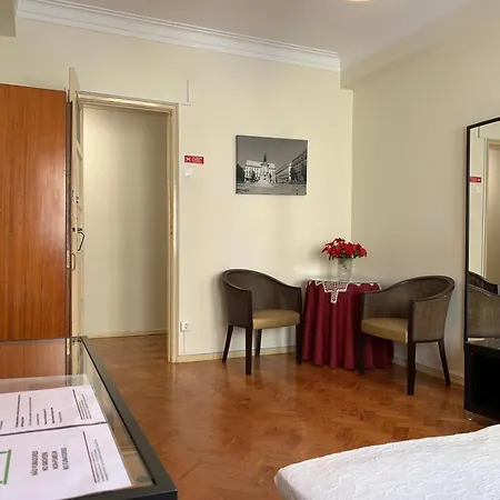 Πανσιόν Discovery Expo - Aeroporto