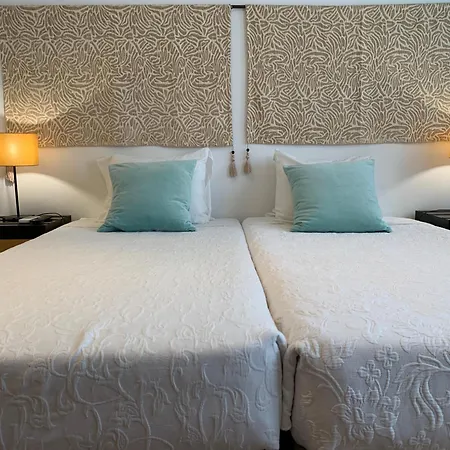 Pensionat Discovery Expo 3*