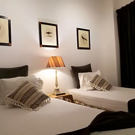 Discovery Expo - Aeroporto Πανσιόν