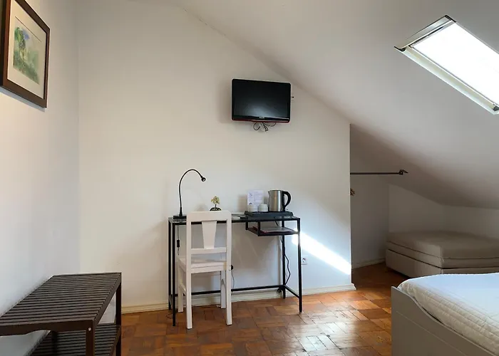 Discovery Expo - Aeroporto بيت ضيافة Lisboa